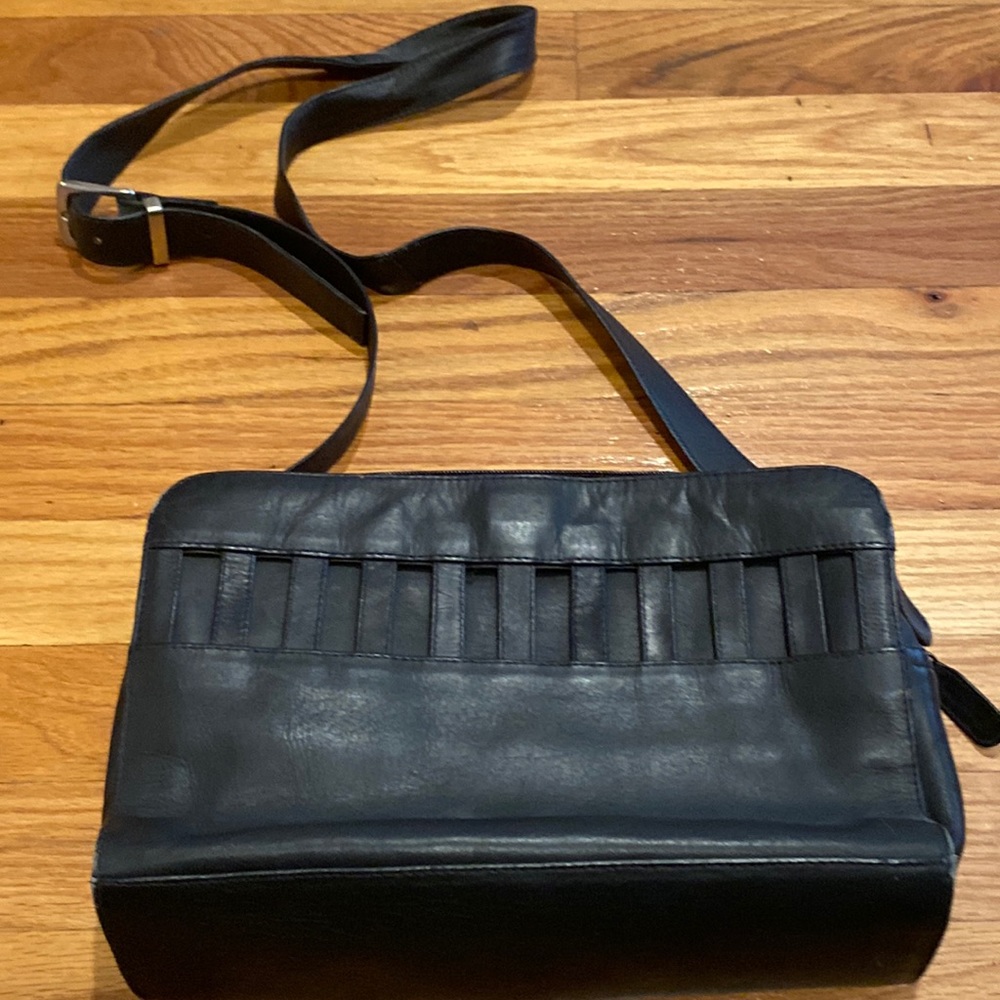 Nice size Crossbody bag